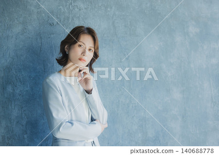 裝甲的女商人 裝甲的女商人 140688778