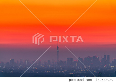The Tokyo skyline bathed in the dawn light The Tokyo skyline bathed in the dawn light 140688929