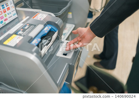 accounting, shoping, cash register 140690024