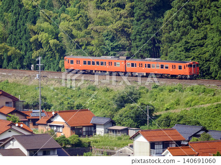Kiha 40 running on the JR Yamaguchi Line - 2026 140691060