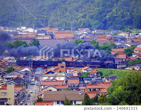 The SL Yamaguchi train runs through Tsuwano. The SL Yamaguchi train runs through Tsuwano. 140691315