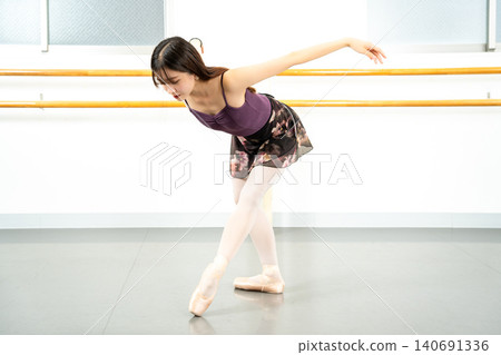 日本芭蕾舞者 140691336
