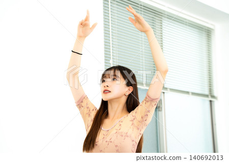 日本芭蕾舞者 140692013