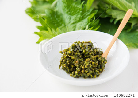 Pickled perilla seeds in soy sauce 140692271