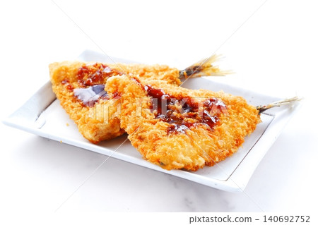 Fried horse mackerel - Freshly fried with a crispy texture, delicious fried horse mackerel. Fried horse mackerel - Freshly fried with a crispy texture, delicious fried horse mackerel. 140692752