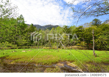 Scenery near the Weston Monument in Kamikochi, Matsumoto City, Nagano Prefecture (2023) Scenery near the Weston Monument in Kamikochi, Matsumoto City, Nagano Prefecture (2023) 140694573