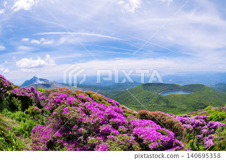 從卡拉庫尼山俯瞰全景 從卡拉庫尼山俯瞰全景 140695358