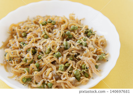 Chirimen sansho (small dried sardines with sansho pepper) - golden background Chirimen sansho (small dried sardines with sansho pepper) - golden background 140697681