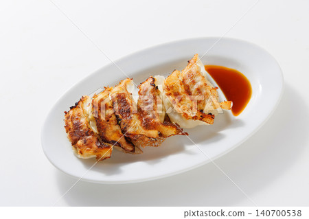 Looks delicious grilled dumplings Looks delicious grilled dumplings 140700538