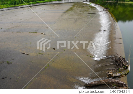 Aoyama Dam spillway Aoyama Dam spillway 140704254