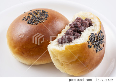 黑芝麻甜豆泥包 黑芝麻甜豆泥包 140704386