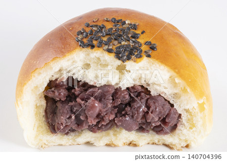 Sweet bean paste bun with black sesame seeds Sweet bean paste bun with black sesame seeds 140704396