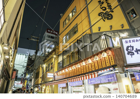 大阪夜景：大阪府大阪市道頓堀、堀野川筋 140704689