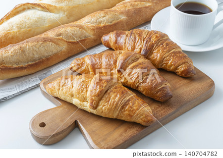 French bread and croissant French bread and croissant 140704782