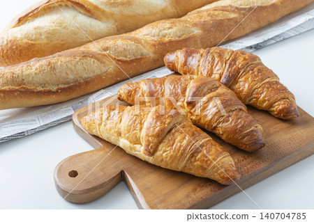French bread and croissant French bread and croissant 140704785
