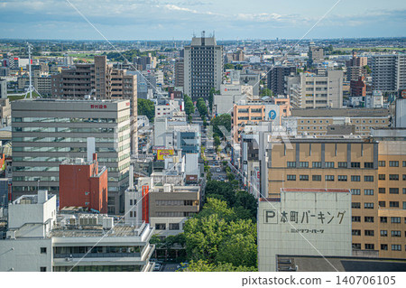 An aerial view of Utsunomiya city center and the Utsunomiya City Hall area from the Tochigi Prefectural Government building [Hanawada, Utsunomiya City, Tochigi Prefecture] 140706105