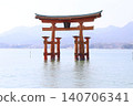 The Torii Gate of Miyajima, one of Japan's Three Most Scenic Views 140706341