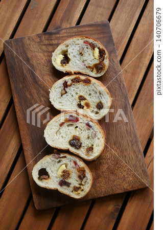 Sliced raisin bread Sliced raisin bread 140706679