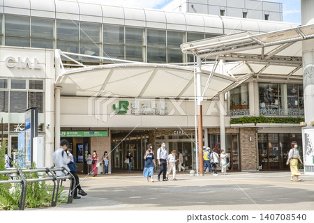 Urban scenery of Naka Ward, Yokohama City, Kanagawa Prefecture: East Exit of Sakuragicho Station North Ticket Gate Urban scenery of Naka Ward, Yokohama City, Kanagawa Prefecture: East Exit of Sakuragicho Station North Ticket Gate 140708540