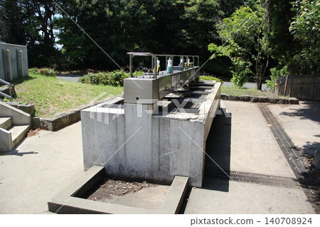 葛西臨海公園的烤肉區，夏季 140708924
