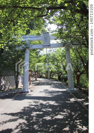 福津市宮地岳神社內殿的入口 福津市宮地岳神社內殿的入口 140713109