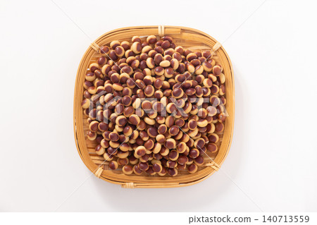 [Yamagata Prefecture-grown soybeans] Benikurakake beans (dried beans) 140713559