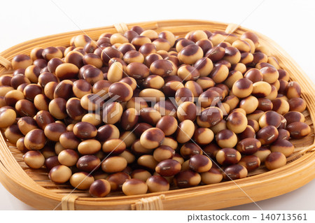 [Yamagata Prefecture-grown soybeans] Benikurakake beans (dried beans) 140713561