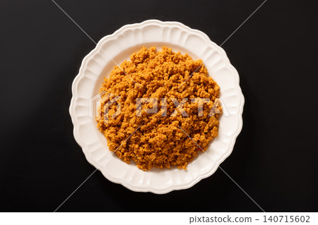 Dur Krus (finely ground bulgur salad): Salad made with cracked wheat. 140715602
