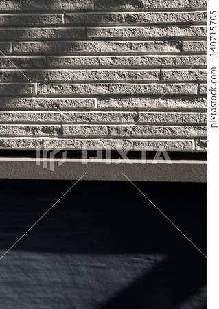 The balcony's exterior wall painting, flashing, siding, and waterproofing work have all been completed. The balcony's exterior wall painting, flashing, siding, and waterproofing work have all been completed. 140715705