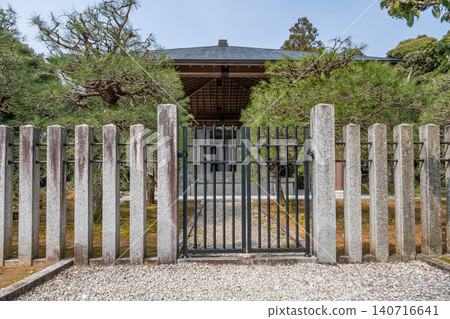 Okamasu Stone Hall, Ubeno Imperial Mausoleum Reference Site, Okamasu, Kofu-cho, Tottori City, Tottori Prefecture Okamasu Stone Hall, Ubeno Imperial Mausoleum Reference Site, Okamasu, Kofu-cho, Tottori City, Tottori Prefecture 140716641