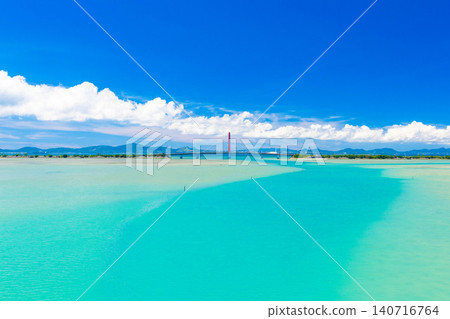 藍色海和藍天 140716764