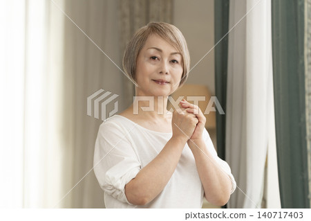 高級女性的肖像 高級女性的肖像 140717403