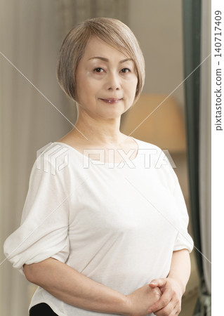 Senior women's portrait 140717409