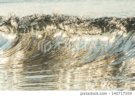 Shonan Kugenuma Beach, sparkling waves Shonan Kugenuma Beach, sparkling waves 140717509