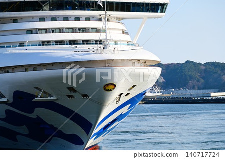 The cruise ship Diamond Princess The cruise ship Diamond Princess 140717724