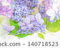 一張水下生長的繡球花背面的微距照片。 140718523