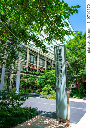 [Tokyo] The refreshing summer greenery of Nihonbashi 140719370
