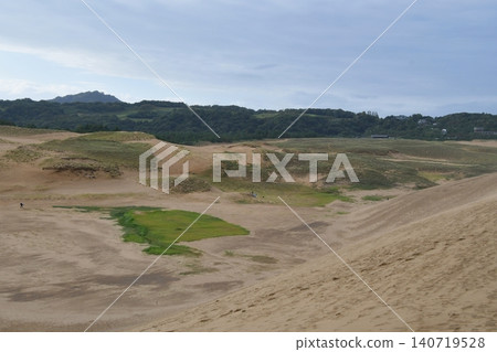 Tottori sand dunes Tottori sand dunes 140719528