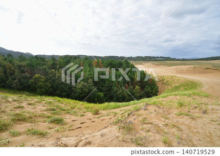 Tottori Sand Dunes, Oigo Suribachi Tottori Sand Dunes, Oigo Suribachi 140719529