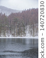 Mishaka Pond in winter, Chino City, Nagano Prefecture 140720830