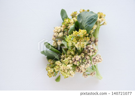 新鮮採摘的菜花 140721077