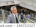 Senior male business 140723327