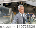 Senior male business 140723329