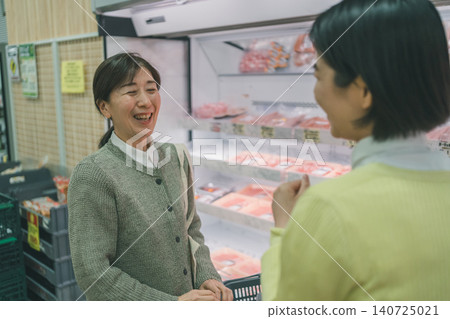 supermarket, female, females 140725021