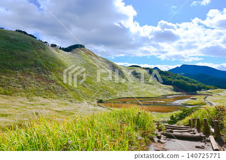 索尼高原,以盛產蒲葦草聞名,索尼村 索尼高原,以盛產蒲葦草聞名,索尼村 140725771