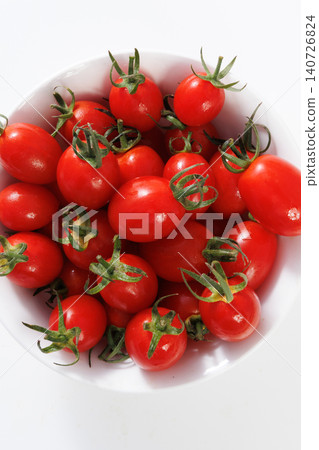 Fresh mini tomatoes Fresh mini tomatoes 140726824