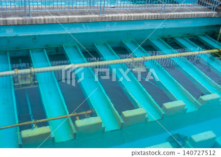 京都市水處理廠的過濾池 京都市水處理廠的過濾池 140727512
