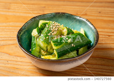 A spicy cucumber that's perfect as a snack and will whet your appetite. A spicy cucumber that's perfect as a snack and will whet your appetite. 140727560