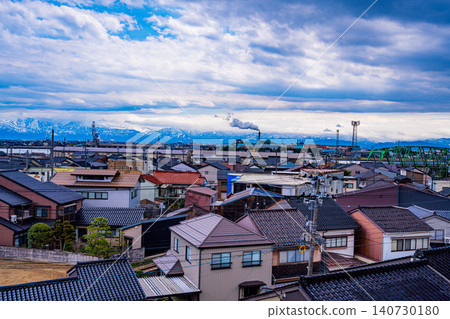 [Toyama Prefecture] Takaoka City Fushiki Kitamaebune Museum: Viewing the town from the observation tower 140730180
