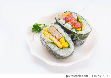 Homemade pork and egg onigirazu (rice ball sandwich) Homemade pork and egg onigirazu (rice ball sandwich) 140731303